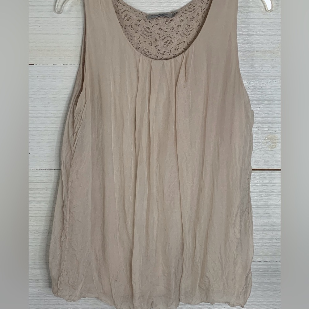 Elena Baldi tank style blouse.  Size L.  Color Beige. - Picture 2 of 11